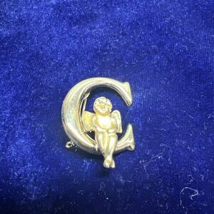 Vintage L Razza Brooch Gold tone letter G initial pin angel cherub signed y2k